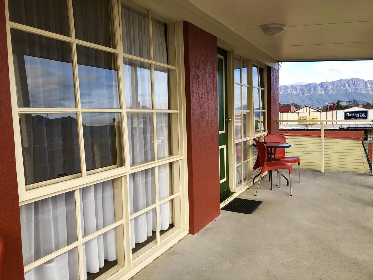 Sheffield Motor Inn Exterior photo